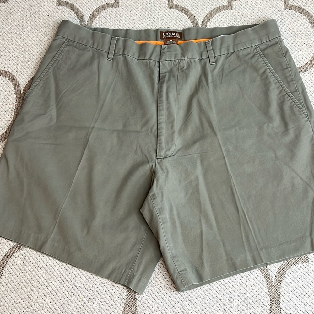 Michael Michael Kors cotton flat front chino 8” inseam shorts
